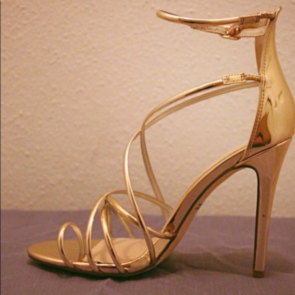 🌸TimelessRose Gold Heels Sz10🌸